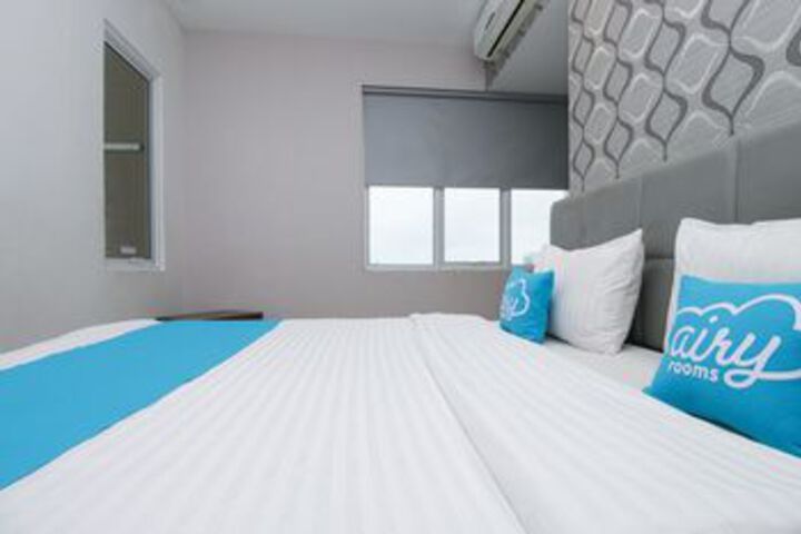 Room 17 of 44