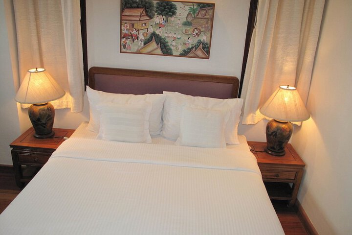 Room 8 of 62
