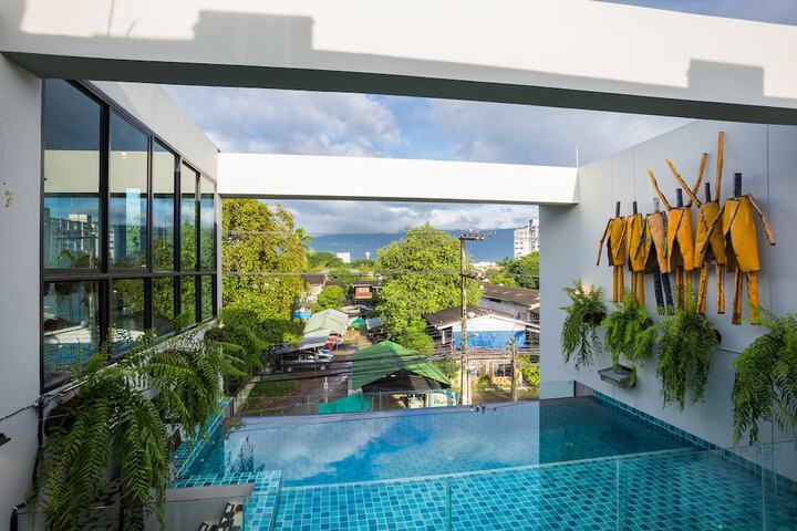 Pool 54 of 143