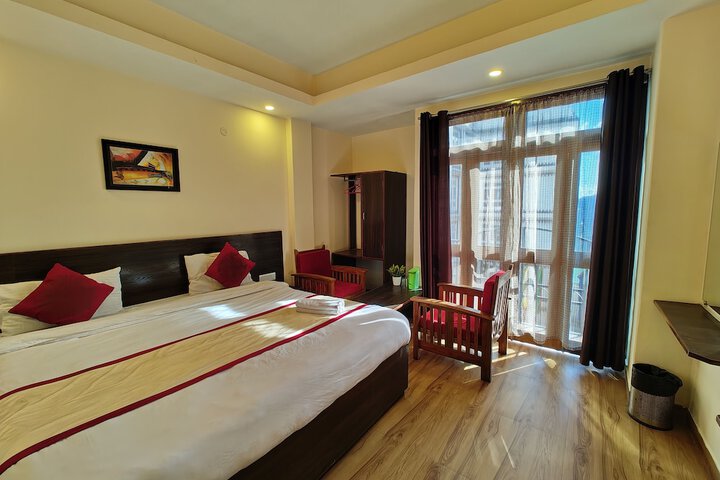 Room 25 of 57