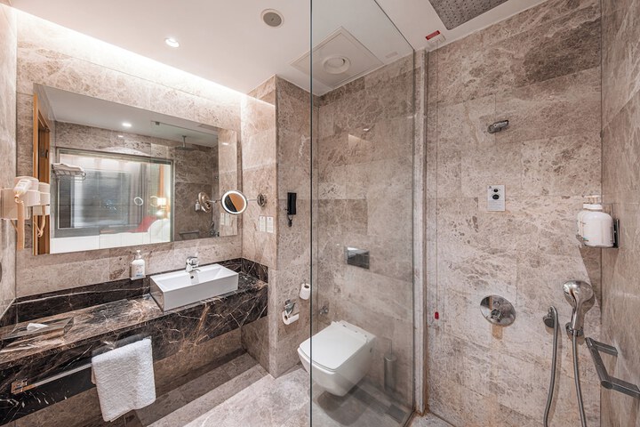 Bath Interior
