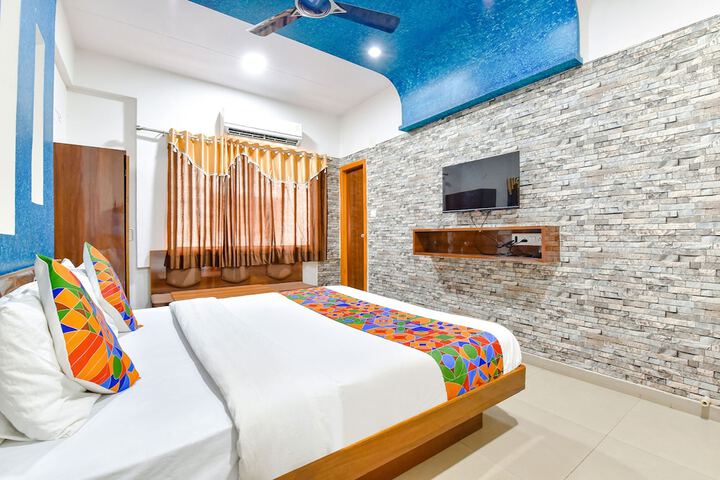 Room 19 of 27