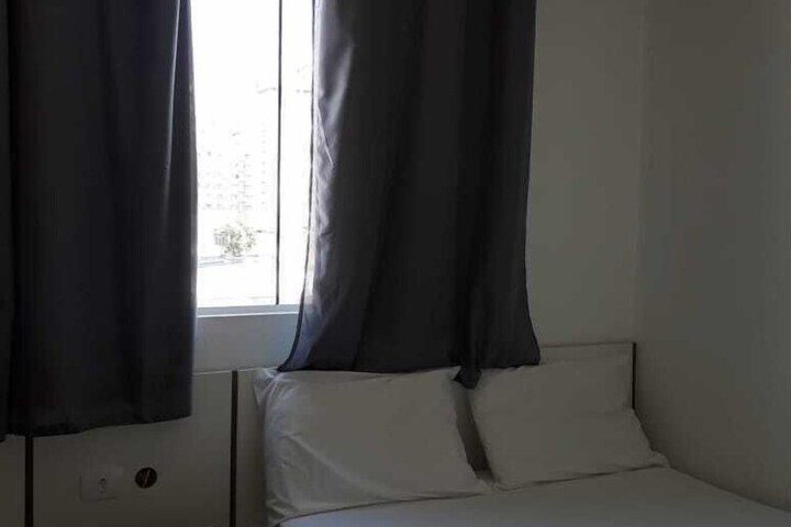 Room 2 of 13