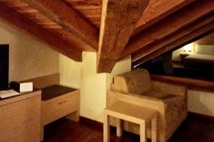 Room 14 of 72