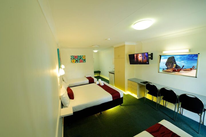 Room 21 of 53
