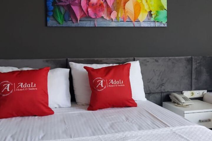 Room 21 of 53