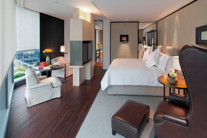 Room 10 of 44