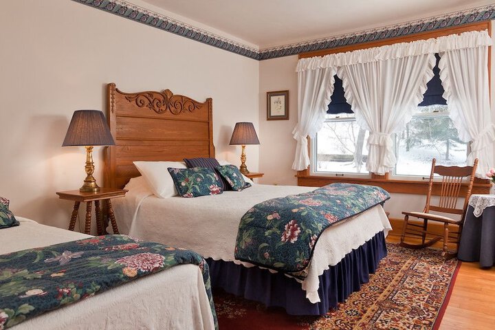 Room 16 of 42