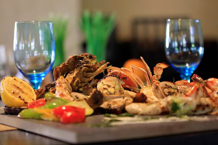 Dining 62 of 71