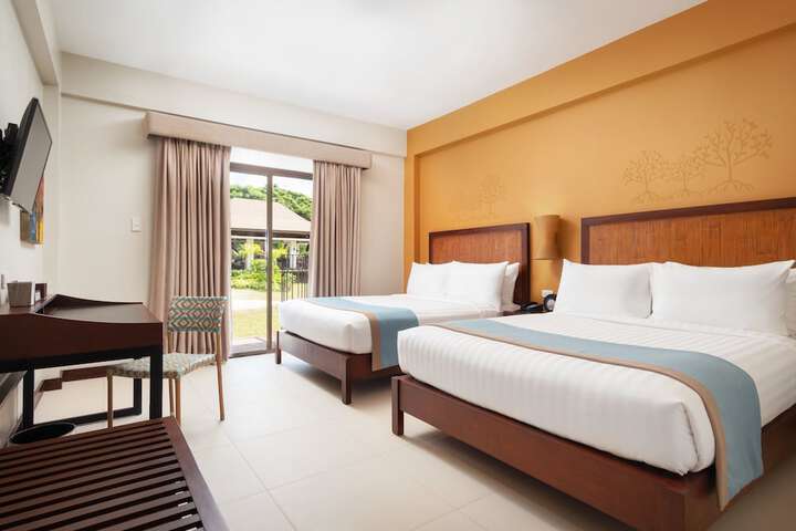 Room 6 of 43