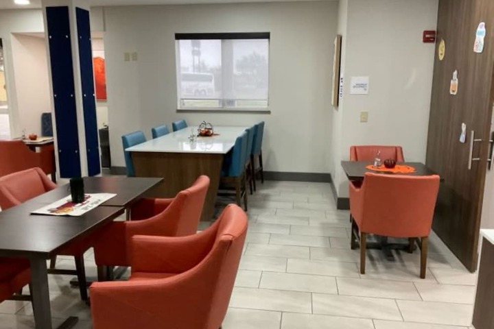 Breakfast area