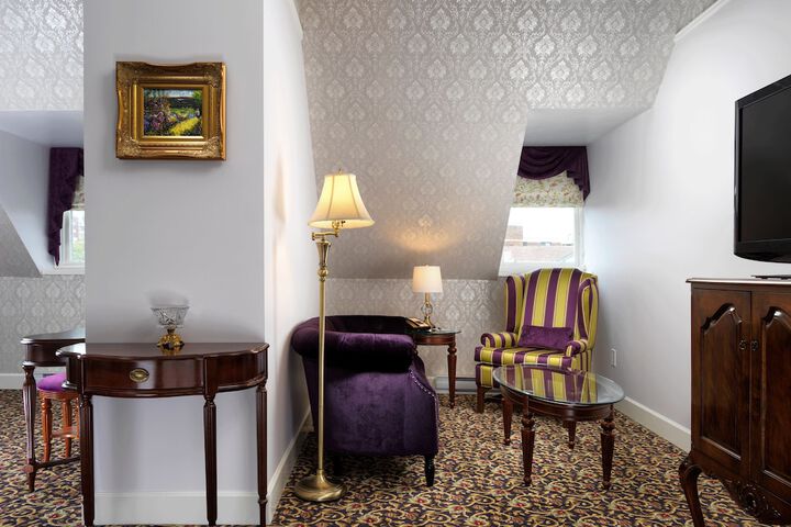 Room 28 of 78