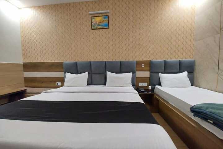 Room 38 of 107