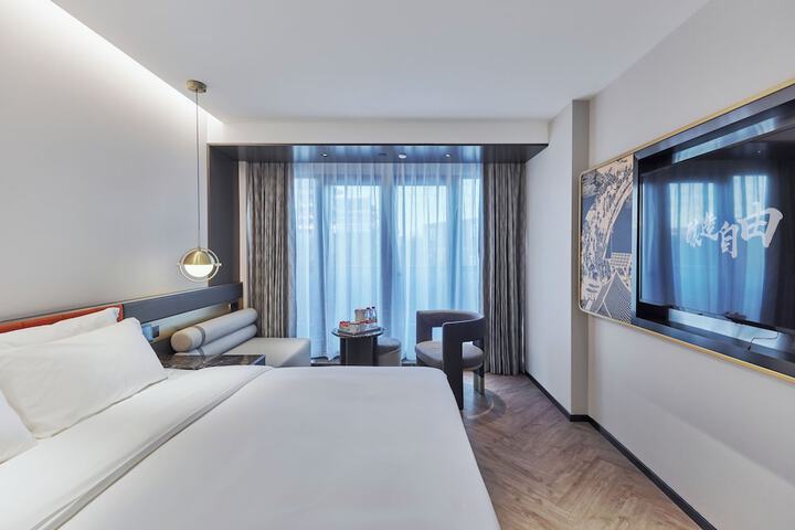 Room 20 of 52