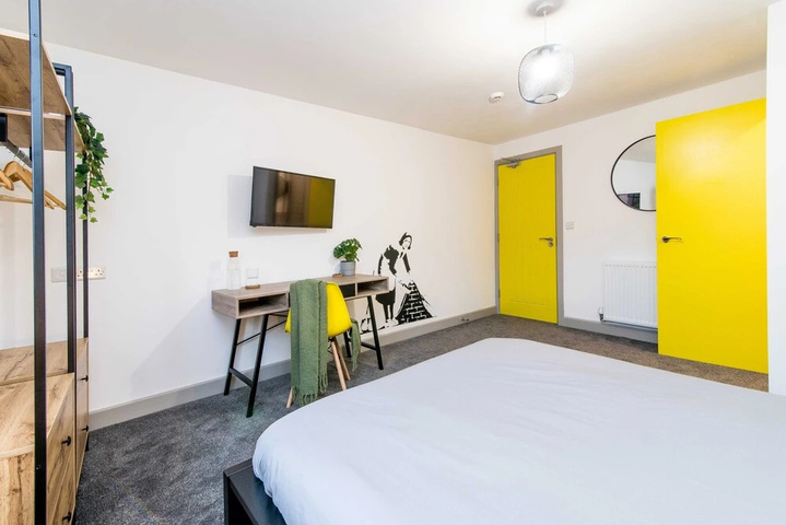 Room 3 of 14