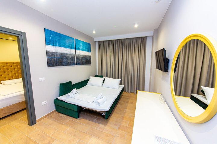 Room 14 of 59