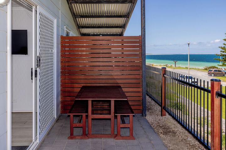 Terrace/Patio 98 of 144