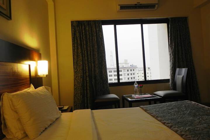 Room 14 of 44