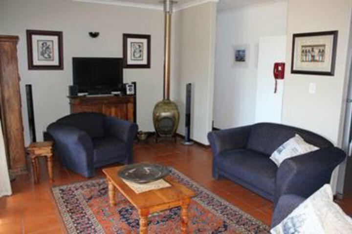 Room 9 of 13