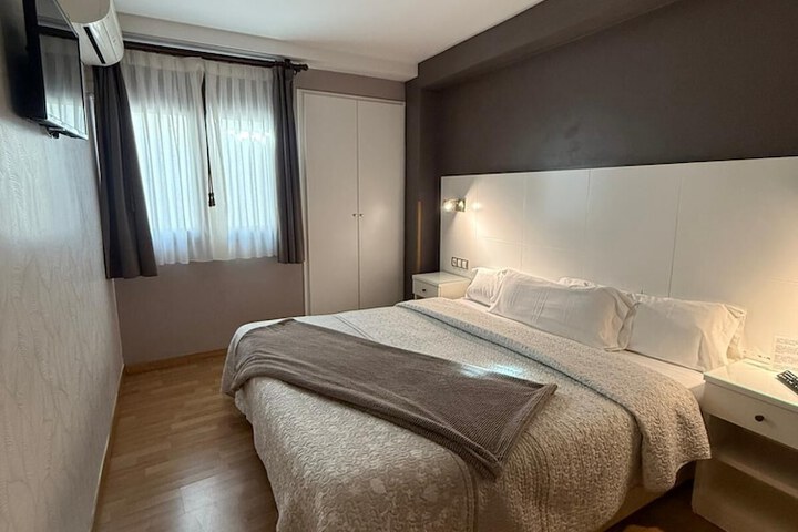 Room 25 of 101