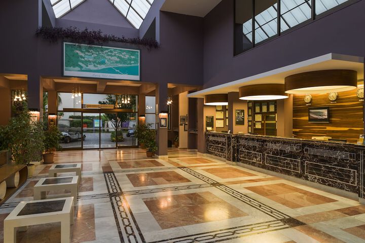 Lobby Photos