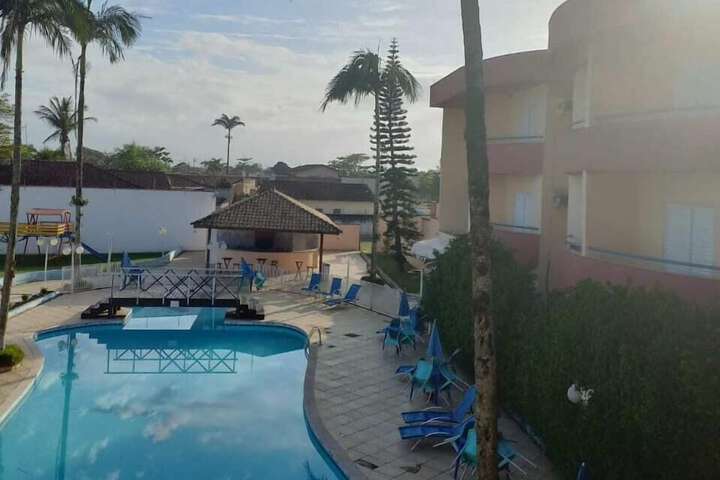 Pool 50 of 97