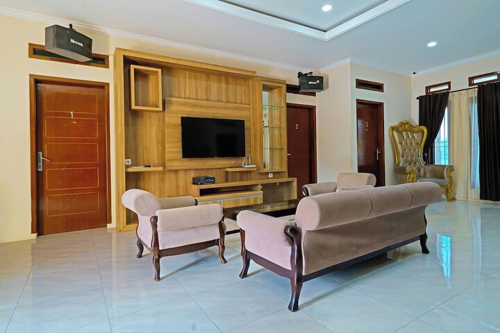 Room 27 of 36