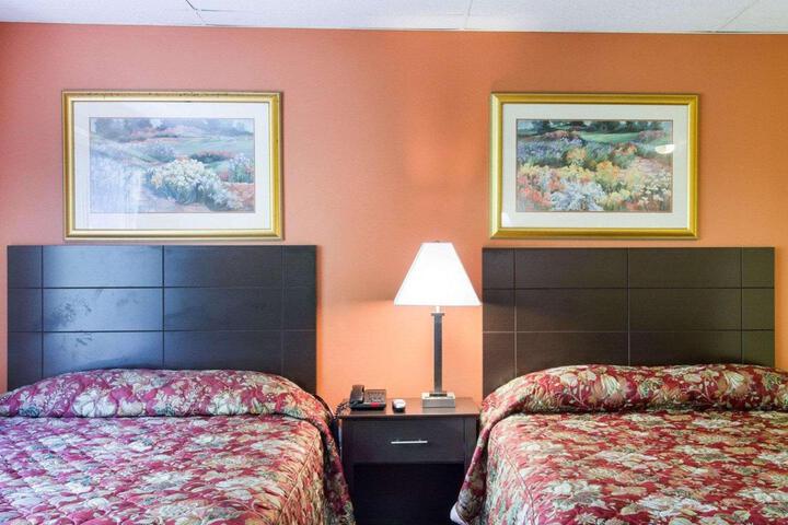 Comfort 2 Double Beds (2 of 6)