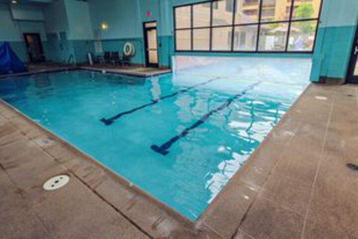 Pool 40 of 60