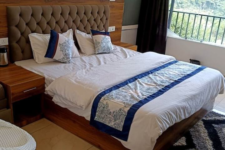Room 10 of 71