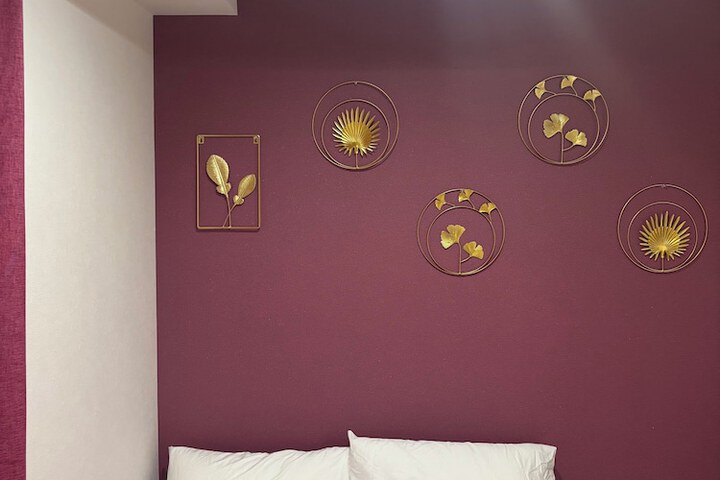 Room 17 of 62