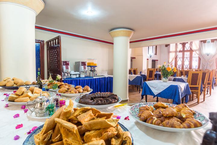 Breakfast area