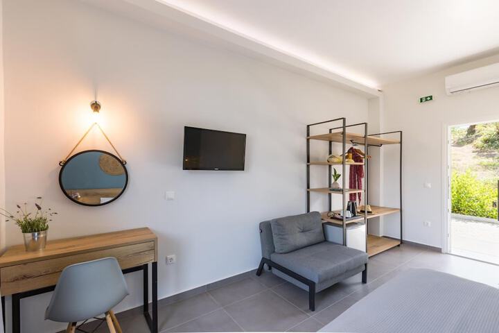 Room 14 of 46