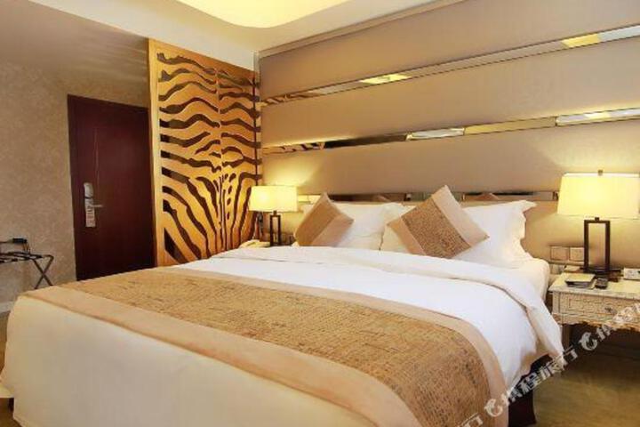 Lizun Hotel