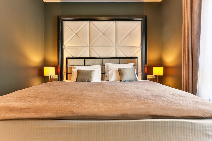 Room 15 of 45