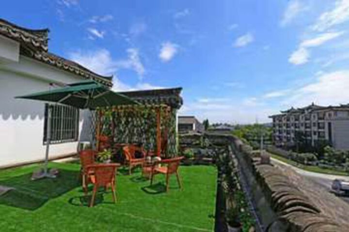 Terrace/Patio 9 of 10