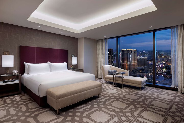 Room 36 of 153
