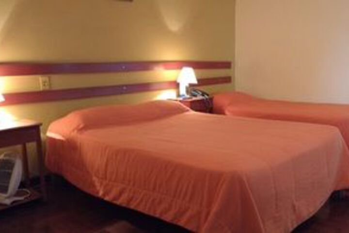Room 26 of 43