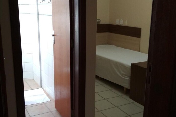 Room 9 of 35