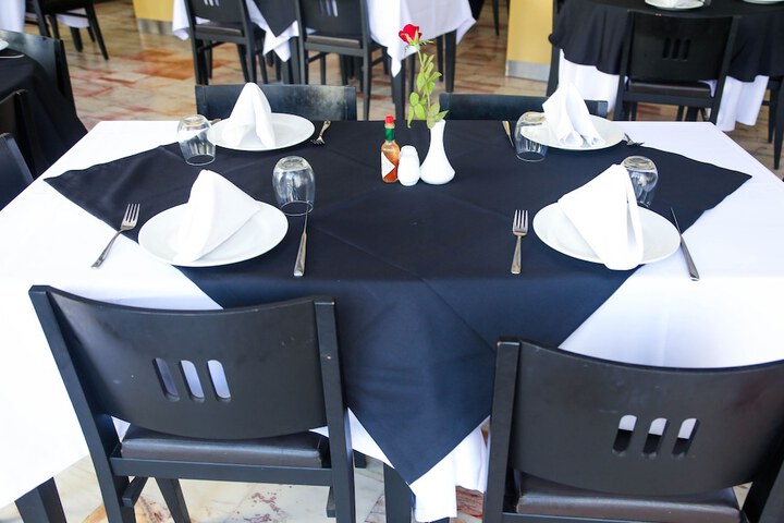 Dining 115 of 147