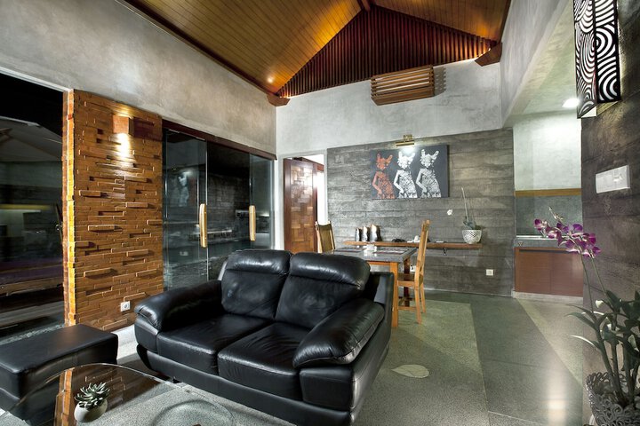 Room 20 of 35
