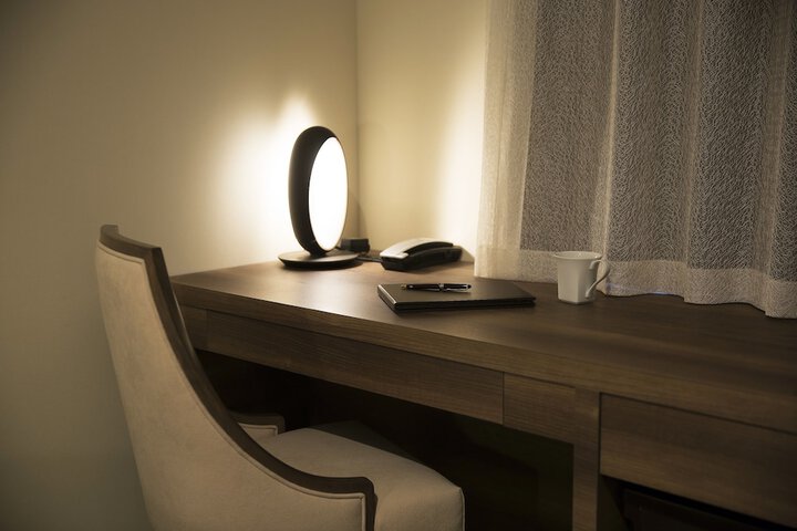 Room 9 of 28