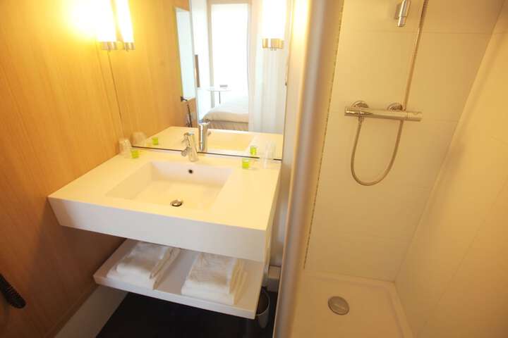 Clean Restrooms