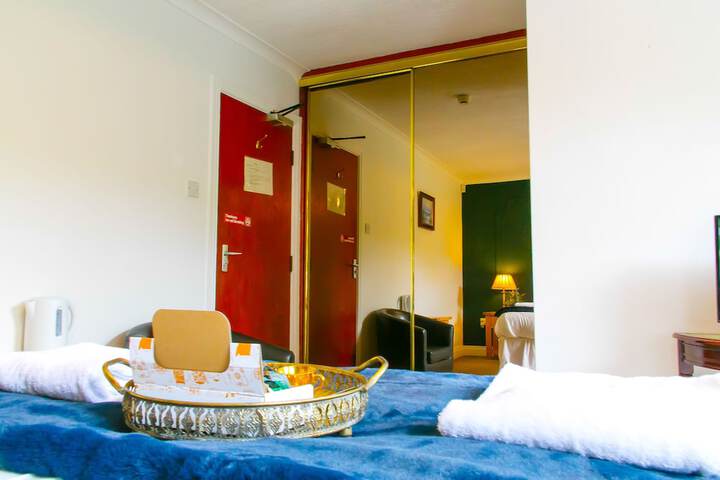 Room 108 of 174