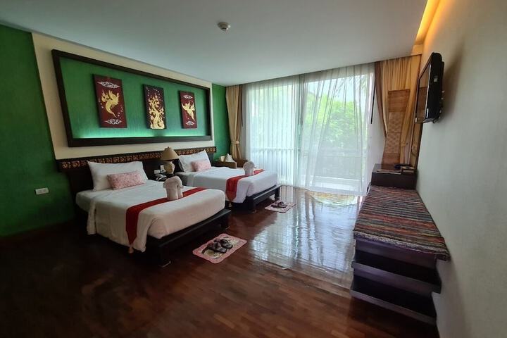 Room 23 of 63