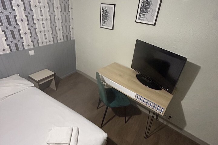 Room 31 of 81