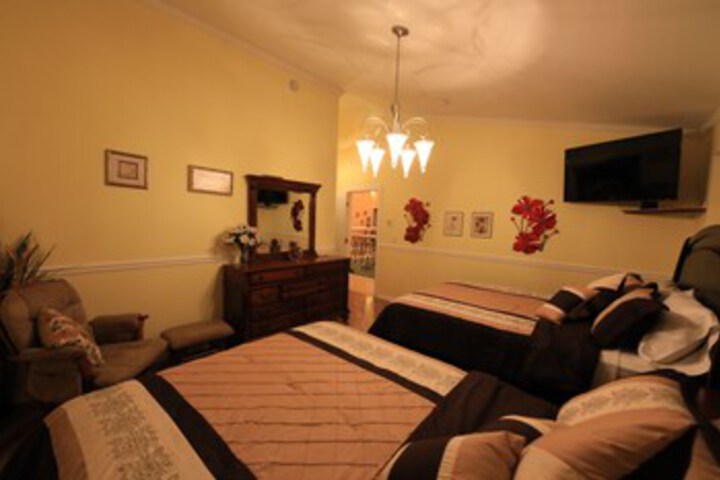 Room 43 of 68
