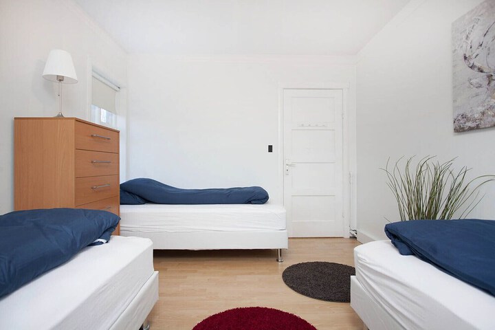 Room 11 of 26