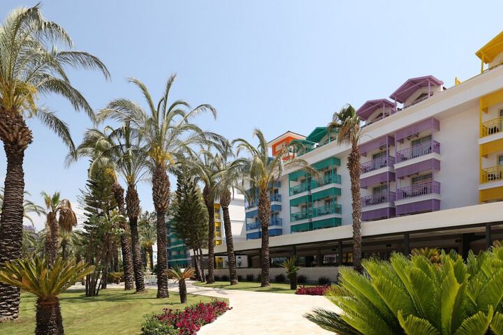 Hotel 60 of 70