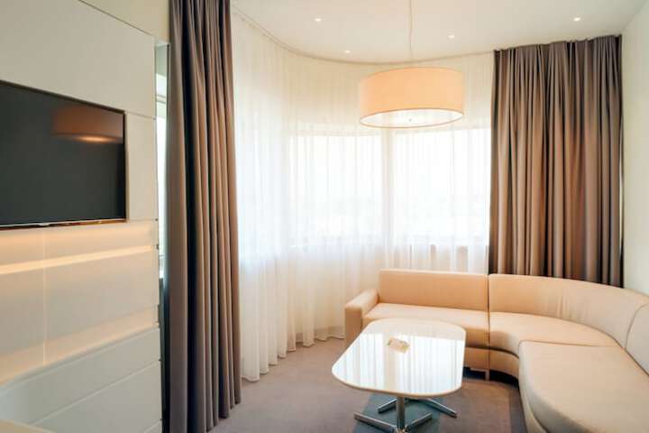 Room 20 of 81